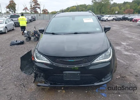 2020 Chrysler Pacifica Hybrid Touring L из США, поврежденный, VIN 2C4RC1L74LR267553